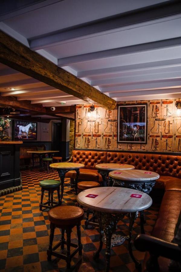 The Black Horse Inn ゲーンズボロ エクステリア 写真
